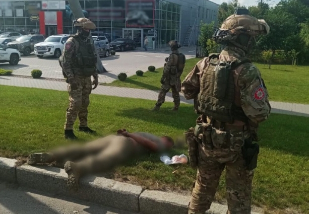 У Житомирі чоловік вигадав неіснуючий борг та вимагав гроші від 22-річного знайомого (ФОТО; ВІДЕО)
