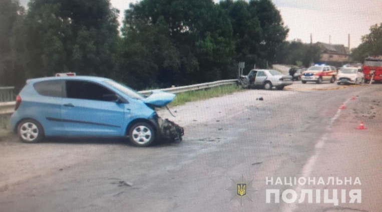 Поблизу Бердичева в ДТП постраждали два водії та дитина (ФОТО)
