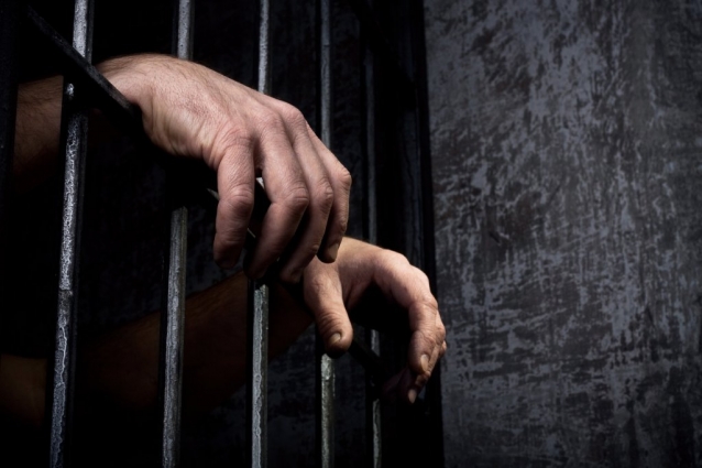 Довічне ув'язнення: жителю Коростенського району винесено вирок за вбивство сина господаря, який його прихистив