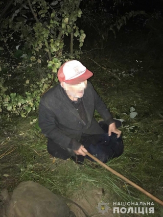 У Житомирському районі розшукали 84-річного чоловіка, який заблукав у лісі