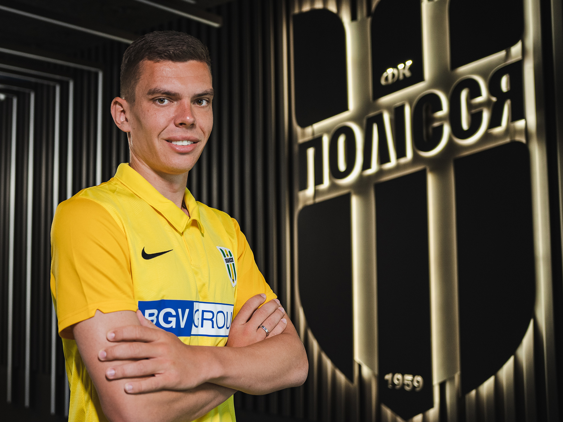 ФК «Полісся» підписав трирічний контракт з центральним захисником Сергієм Чоботенком (ФОТО)