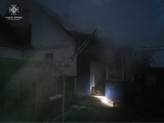 У Житомирському районі під час пожежі загинули батько та син