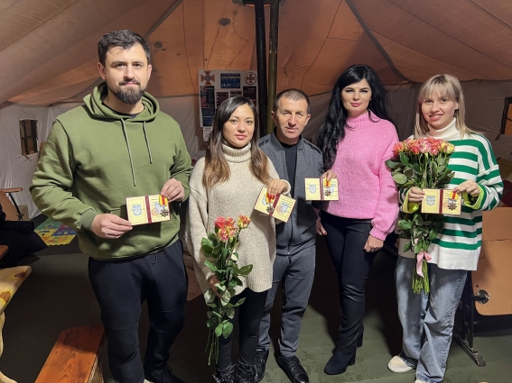Волонтери Бердичівщини отримали заслужені відзнаки від Міністерства оборони України (ФОТО)