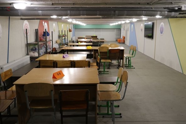 Для школярів та дошкільнят у Житомирі зробили ще одне укриття (ФОТО)