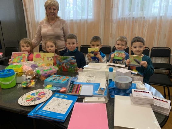 Дитячі садочки 40 громад Житомирщини отримали набори раннього розвитку від UNICEF