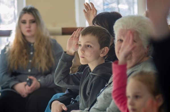 Вимушених біженців, які оселилися та знайшли прихисток у Житомирі, познайомили з роботою позашкілля (ФОТО)