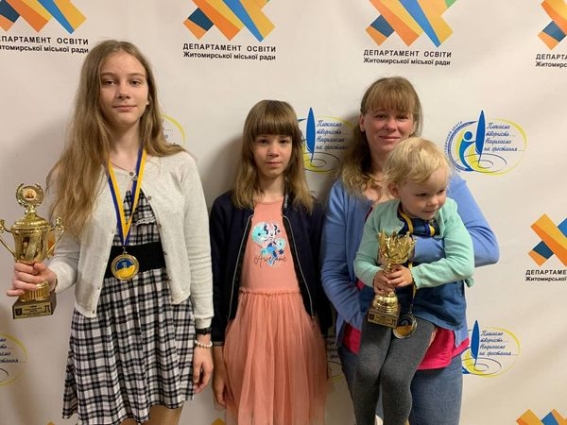 «Шахи для мене — це мистецтво», –  Марина Петренко здобула перше місце на чемпіонаті України