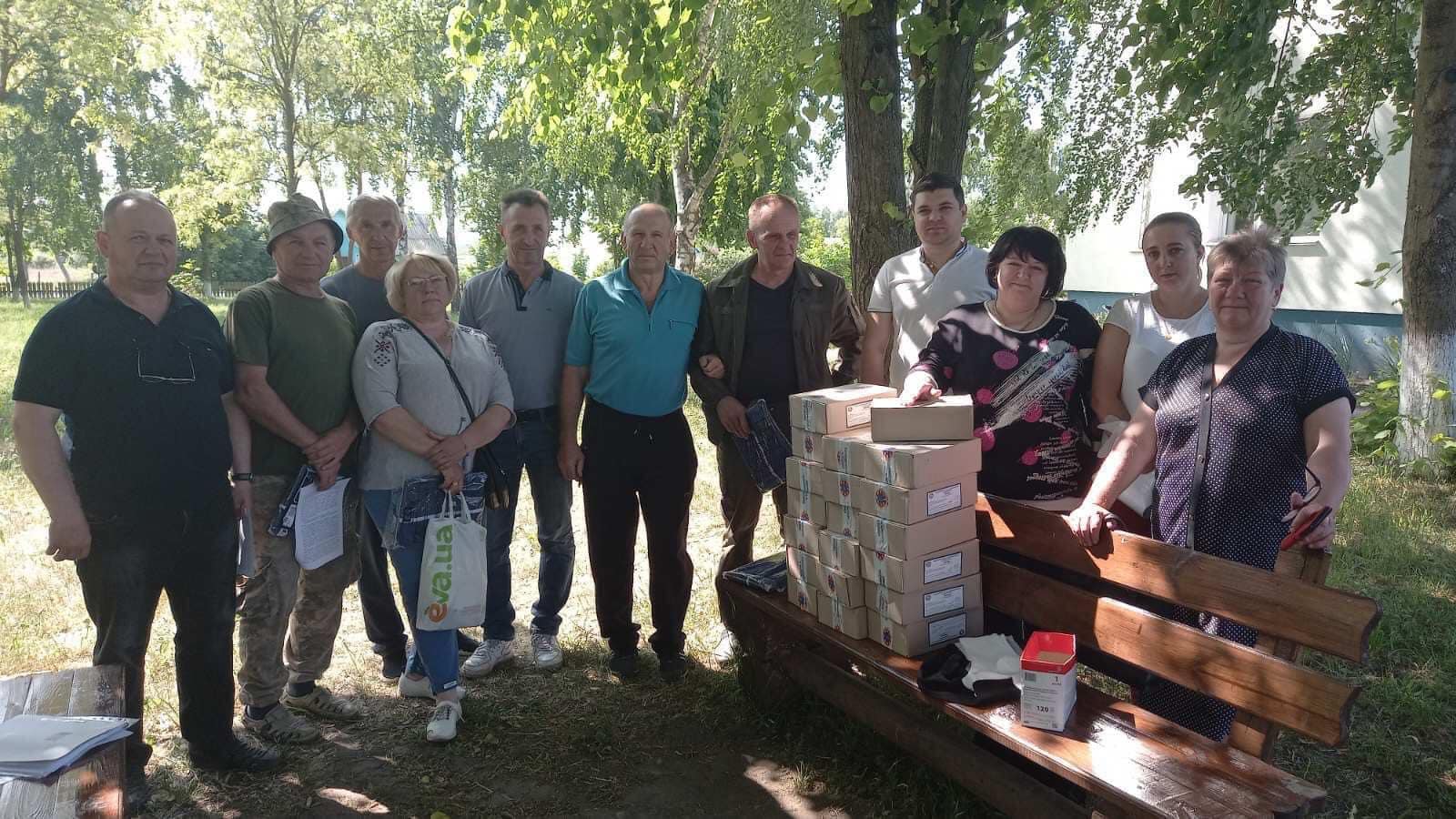 На Житомирщині завершується весняна кампанія з пероральної імунізації диких м’ясоїдних тварин від сказу, розкладено понад 285 тис. доз вакцин