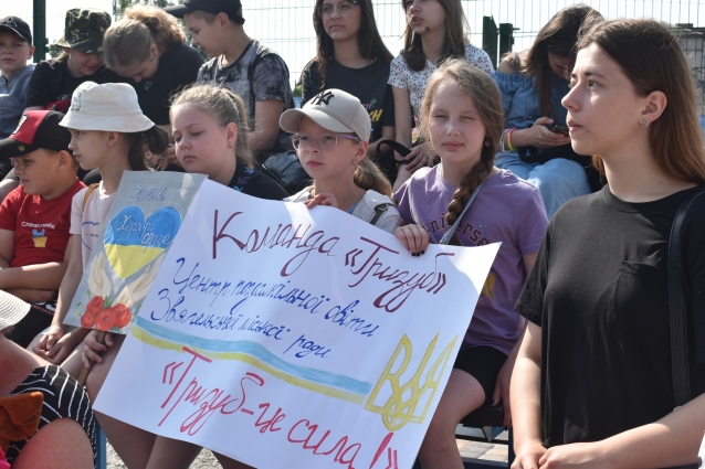 У Звягелі відбувся Всеукраїнський фізкультурно-оздоровчий захід серед учнів «Рух – це здорово!» (ФОТО)