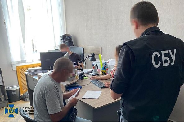На Житомирщині СБУ підозрює чергового інтернет-пропагандиста, який закликав до насильницької зміни державної влади в Україні