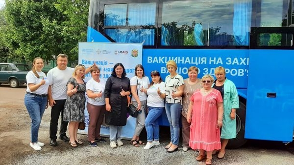 «Точки здоров’я» у Соловіївці та Морозівці: усі бажаючі жителі обох сіл безкоштовно отримали ряд медичних послуг