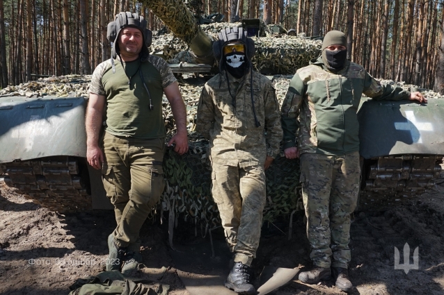 Позивний танкового екіпажу «Пугач»: бійці 95-ої бригади розповідають про бойові будні