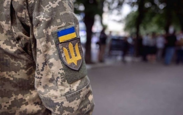 У Житомирі чоловік розпилив перцевий балончик в обличчя працівнику ТЦК, коли останні здійснювали його супровід  для проходження ВЛК