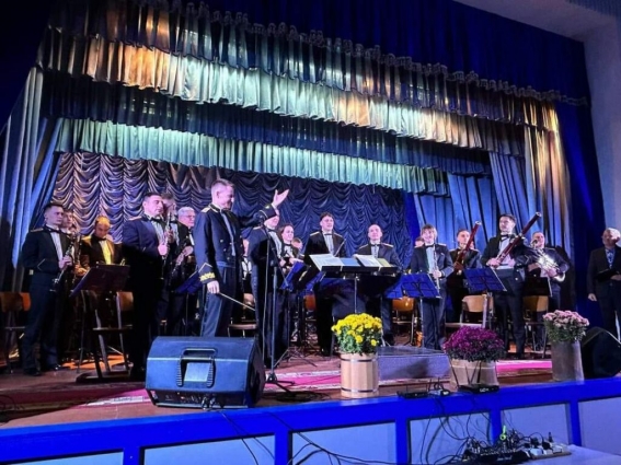 У Баранівці відбувся благодійний концерт Національного президентського оркестру (ФОТО)