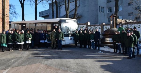 На Житомирщині прикордонники отримали багатомісний автобус від благодійників