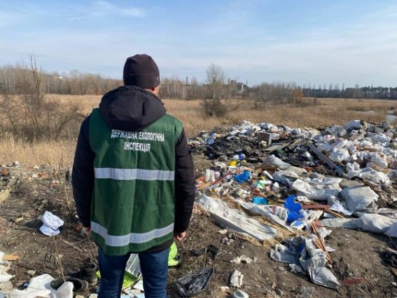 Екоінспекція зафіксувала чергові несанкціоновані сміттєзвалища в Житомирі (ФОТО)