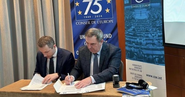 Міський голова Звягеля підписав меморандум з Радою Європи в Україні