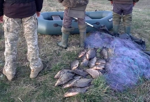На Київщині виявлено жителів Житомирщини, які займались незаконним рибальством в зоні відчуження