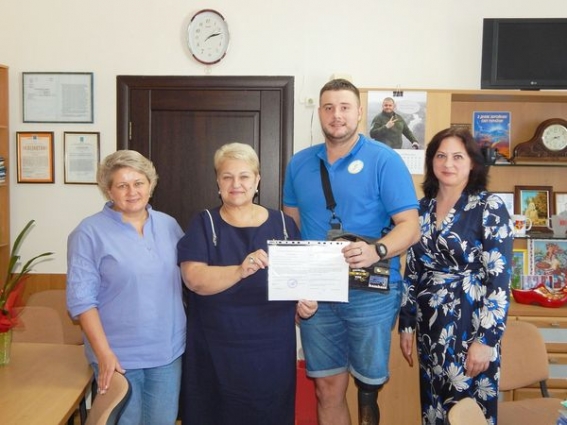 Військовий, який був важко поранений під Бахмутом, отримав ваучер на навчання в університеті
