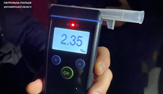 На Житомирщині за ніч виявили 5 водіїв, які сили за кермо напідпитку, 2 із них були в стані наркотичного сп'яніння