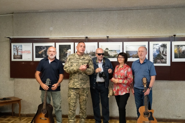 У Києві відкрили виставку «Український Донбас. Буденність війни» про бойову роботу 95 бригади ДШВ