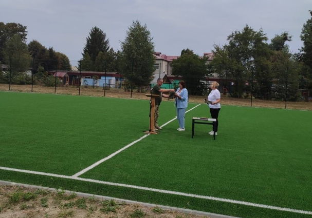 У Звягелі на базі ліцею з ПВФП відкрили новий стадіон