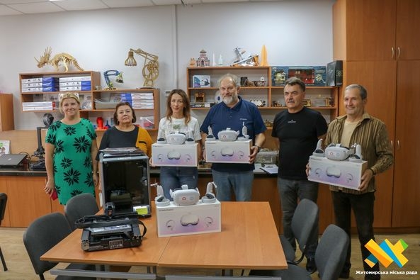 Житомирський центр науково-технічної творчості отримав нове STEM-обладнання