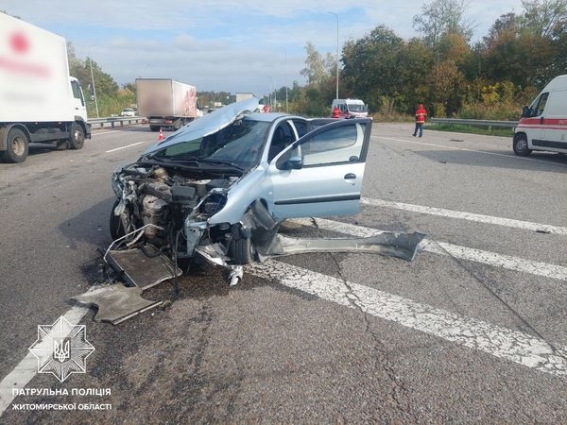 Рух транспорту ускладнений в напрямку Києва через ДТП поблизу села Кочерів