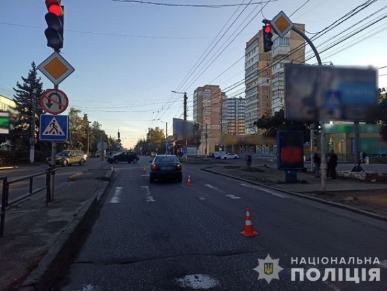 У Житомирі в ДТП травмовано пішохода: жінка в лікарні