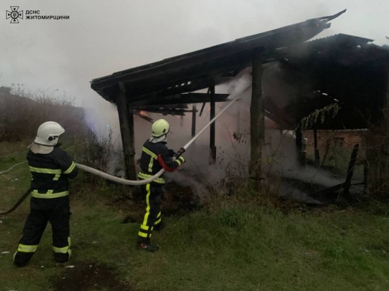 У Курнинській громаді рятувальники ліквідували пожежу у приватному домогосподарстві