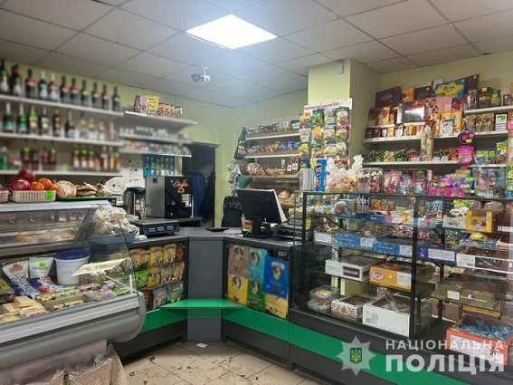 На Звягельщині затримали чоловіка, який пограбував магазин та вкрав чужу автівку