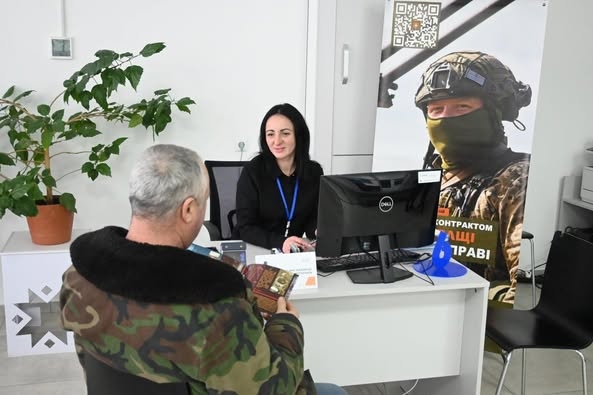 У Баранівській громаді з’явилася фахівець із супроводу ветеранів війни та демобілізованих осіб