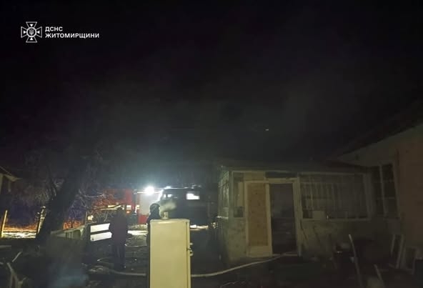 У Житомирському районі гасили пожежу в будинку, яка сталася через  порушення правил монтажу димаря