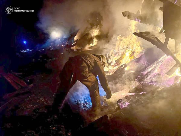 На Житомирщині впродовж доби вогнеборці ліквідували п’ять пожеж