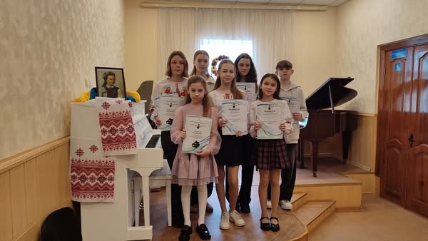 Літературно-музичне свято: у Звягелі відбувся регіональний конкурс юних піаністів у 154-річчя Лесі Українки