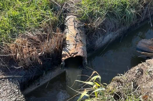 Суд зобов’язав Коростишівське МКП «Водоканал» зупинити скид з випуску №2 до досягнення нормативів відповідно до дозволу на спецводокористування
