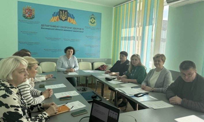 У Житомирі обговорили подальші кроки щодо елімінації передачі ВІЛ-інфекції від матері до дитини