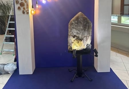 На Житомирщині видобули 205 кілограмовий топаз, який визнано найбільшим природним кристалом та внесено до Книги рекордів України