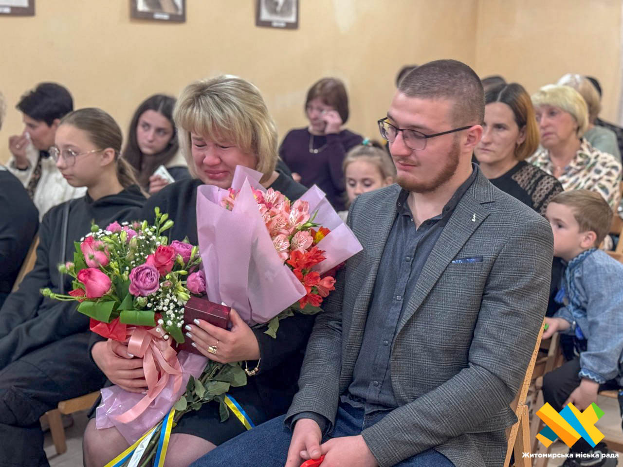 У Житомирі родинам полеглих захисників вручили державні нагороди