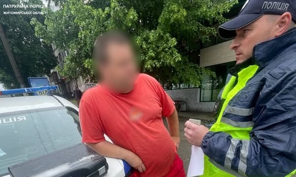 У Житомирі затримали п’яного водія вантажівки, який вчинив ДТП: Драгер показав більше 6 промілле