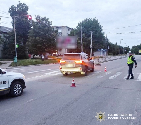 У Бердичеві водій Lexus наїхав на 14-річну дівчину, яка переходила дорогу