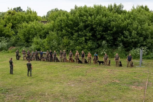 Житомирські кінологи-нацгвардійці взяли участь у міжвідомчих навчальних заняттях