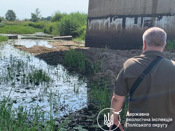 Держекоінспекцією Поліського округу виявлено численні факти проведення робіт на землях водного фонду в Звягельському районі