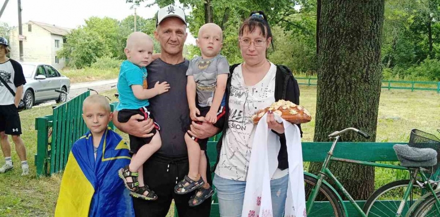 В Зеремлянському старостаті зустрічали військового Анатолія Майструка, який 2 роки перебував в російському полоні (ФОТО)