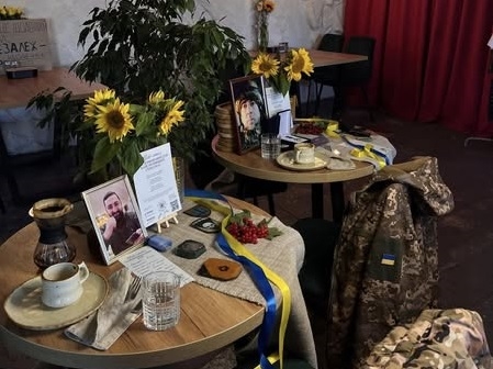 Звягель долучився до всеукраїнської акції «Стіл пам’яті», аби пригадати і вшанувати тих, хто віддав своє життя за Україну