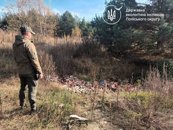 Виявлено факт незаконного складування відходів тваринного походження на території Оліївської територіальної громади