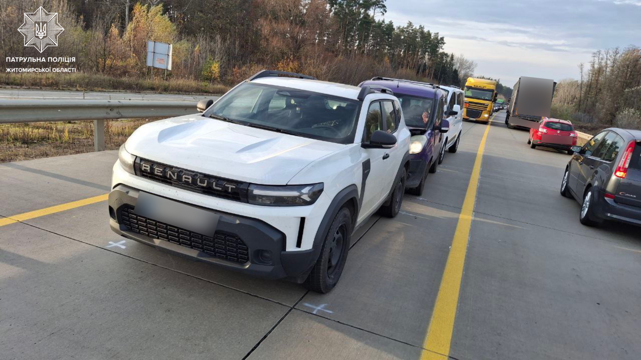 На трасі Київ – Чоп у Житомирській області зіткнулись 4 автівки, обійшлося без потерпілих