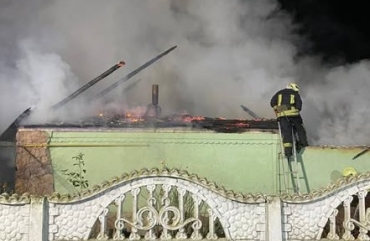 У селі Кодня на Житомирщині горів житловий будинок, вогонь поширився на площу 112 кв. м.