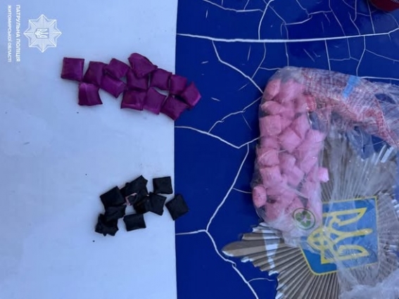 У Житомирі затримали жінку, яка розповсюджувала наркотики