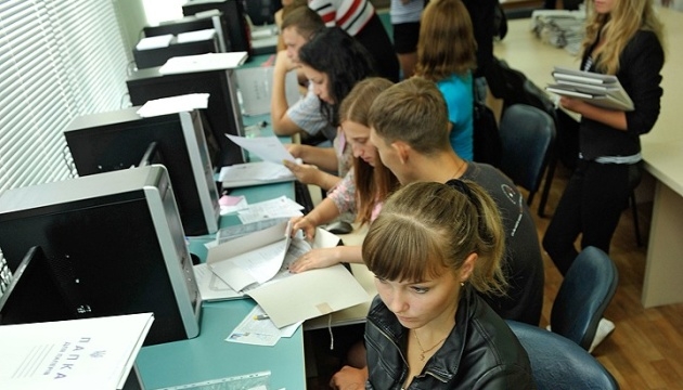 На Житомирщині почали прийом заяв до закладів фахової передвищої освіти